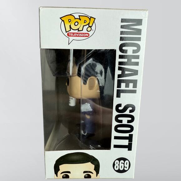 The Office Michael Scott With Mug #869 Funko Pop Figure - Picture 3 of 6